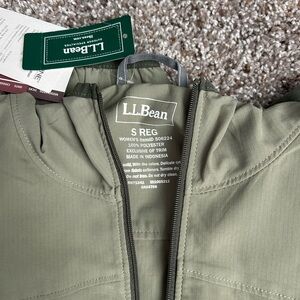 L.L. Bean Women's Jacket in Olive Green